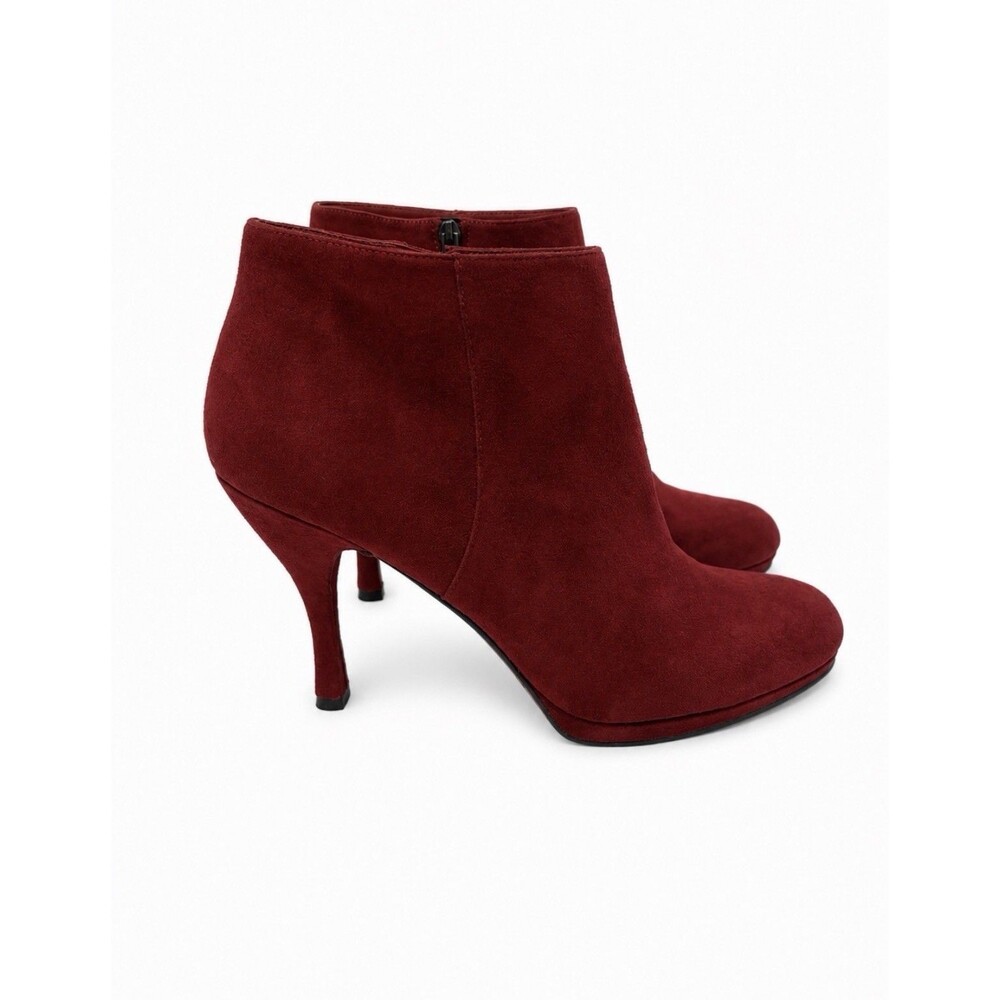 Via Spiga Red Suede Ankle Bootie Heels Size 7.5